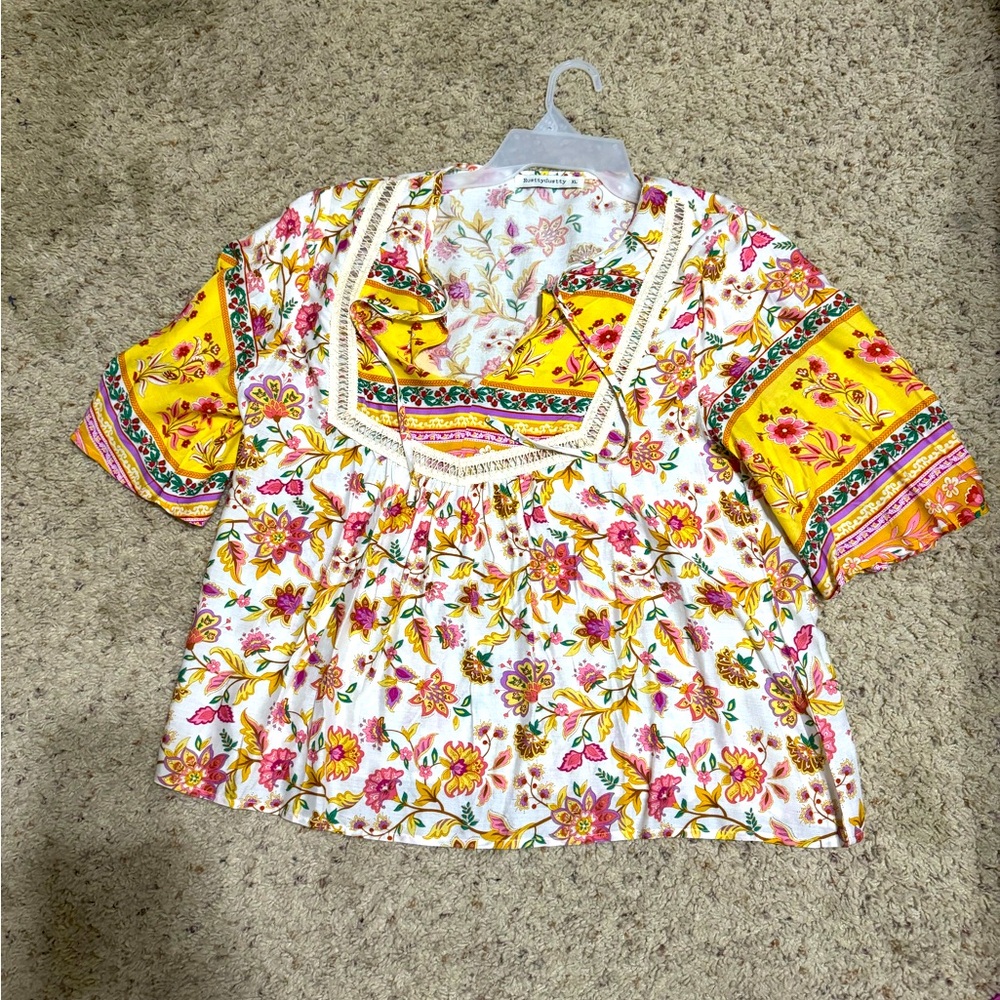 Floral Rusttydusty flowy top